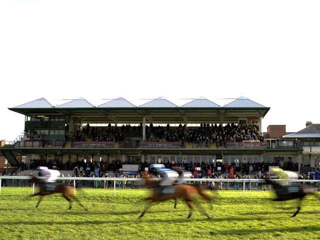 FTM's each-way selection on Thursday comes from Warwick